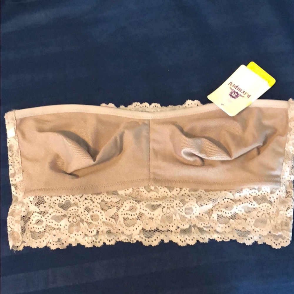 Strapless Bra NWT